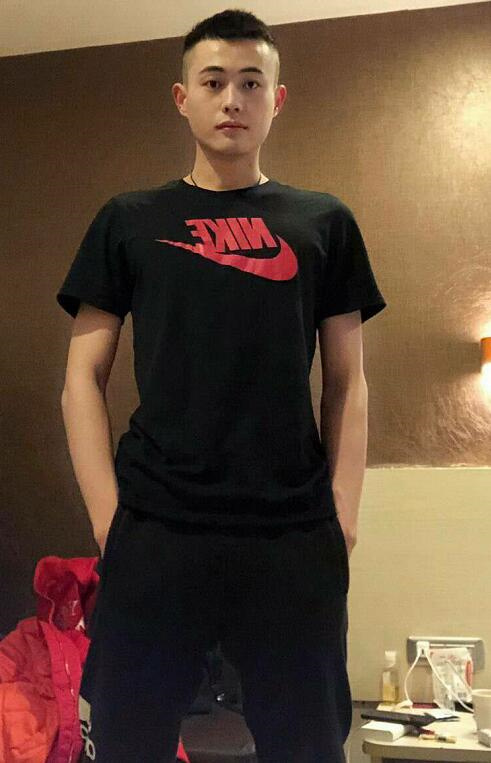 �̷���������ȺӢ��������